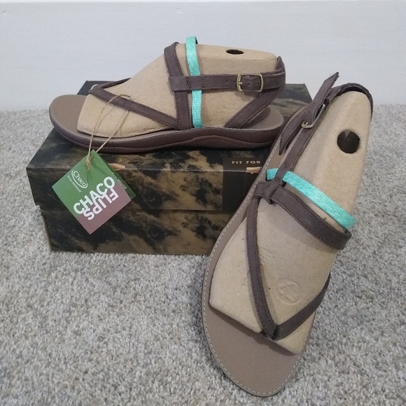chaco loveland sandals